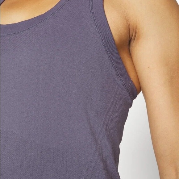 Athleta Seamless Momentum Tank (Dusk Violet) - Picture 3 of 7